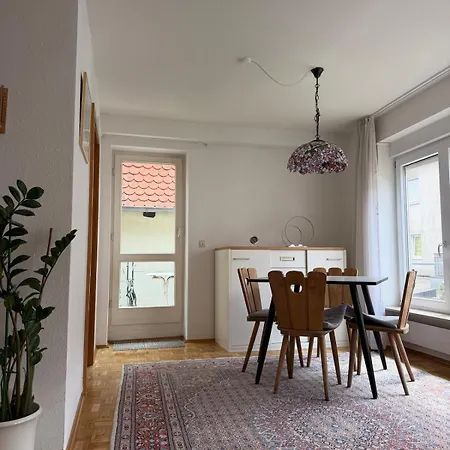 Cozy In The Heart Of Old Town Апартаменты Вертгейм